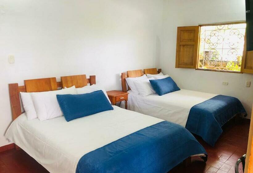 חדר סטנדרט שתי מיטות זוגיות, Castillo De Cascadas Finca