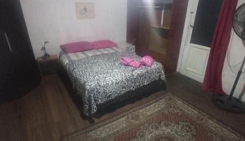 اتاق خانوادگی با سرویس بهداشتی مشترک, Casahostel