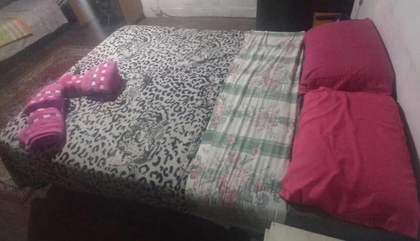 اتاق خانوادگی با سرویس بهداشتی مشترک, Casahostel