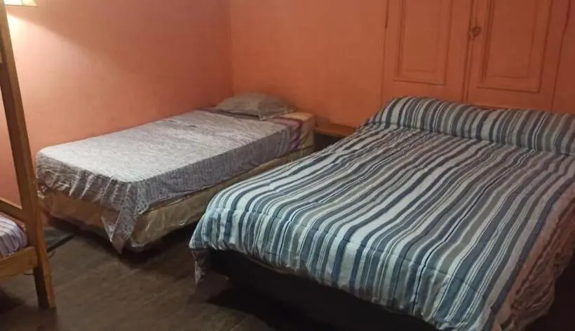 اتاق خانوادگی با سرویس بهداشتی مشترک, Casahostel