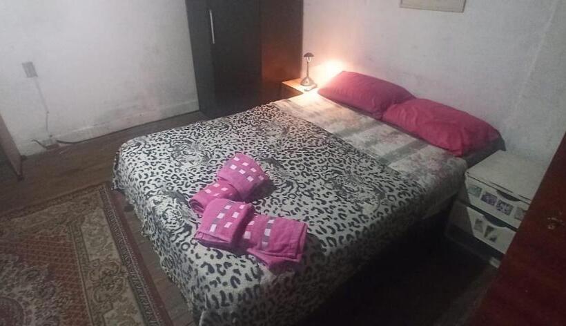 اتاق خانوادگی با سرویس بهداشتی مشترک, Casahostel