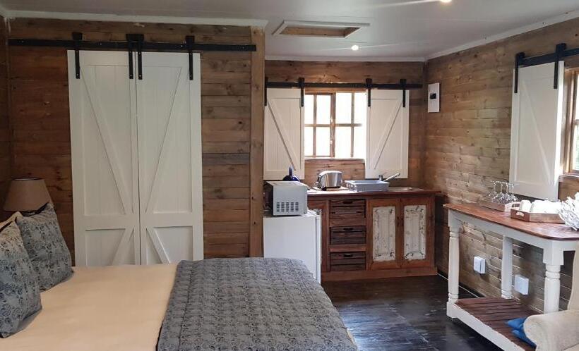 Бунгало Стандарт, River Rock Lodge