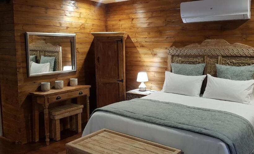 スタンダードバンガロー, River Rock Lodge