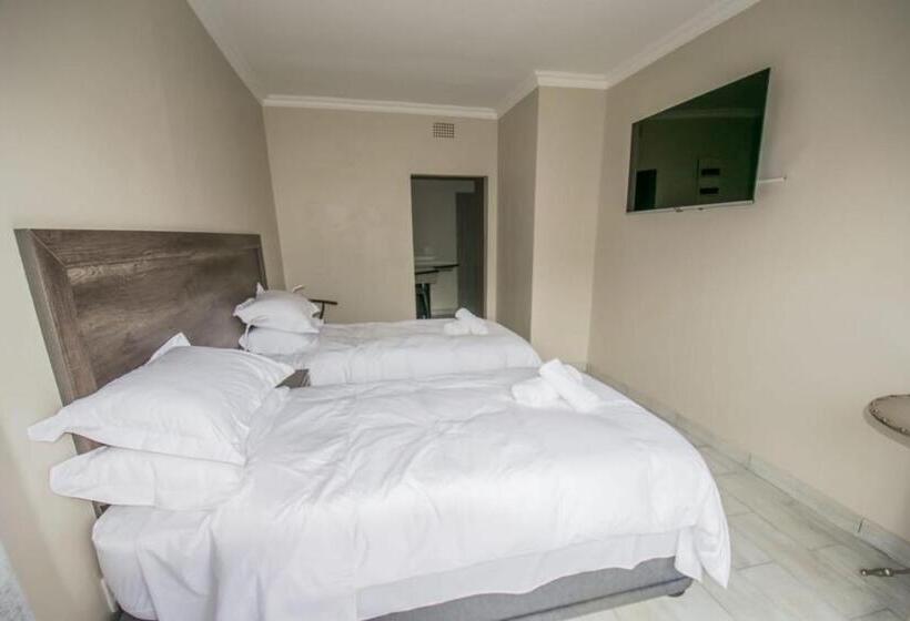 חדר דלוקס, Up21 Guest House