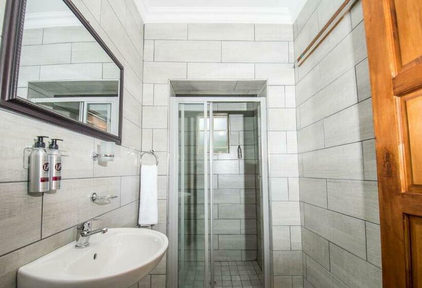 Номер Deluxe, Up21 Guest House
