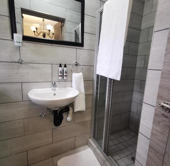 חדר דלוקס, Up21 Guest House