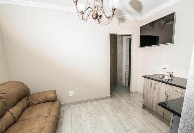 חדר דלוקס, Up21 Guest House