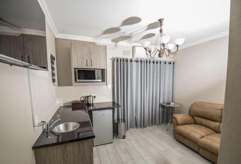 חדר דלוקס, Up21 Guest House