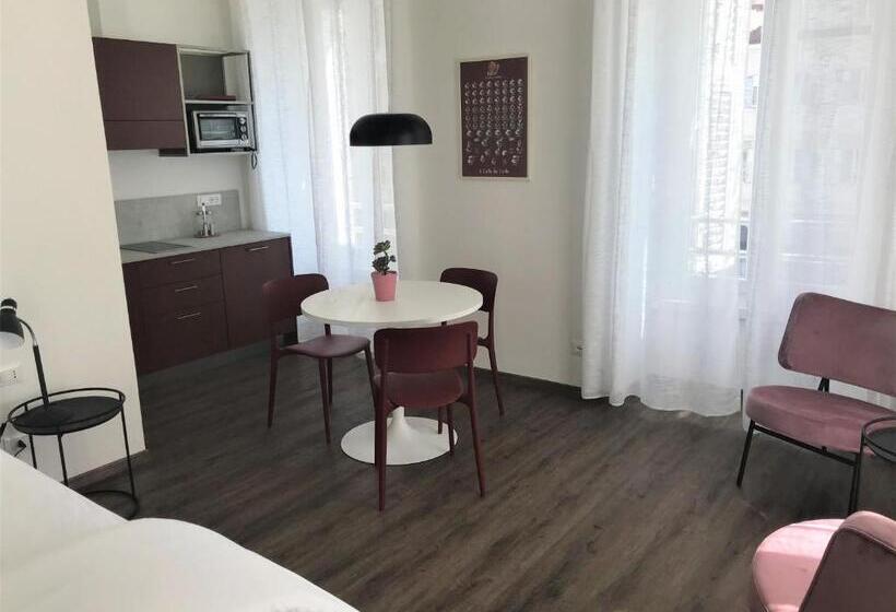 اتاق لوکس, Residence Piazza Giotti 8