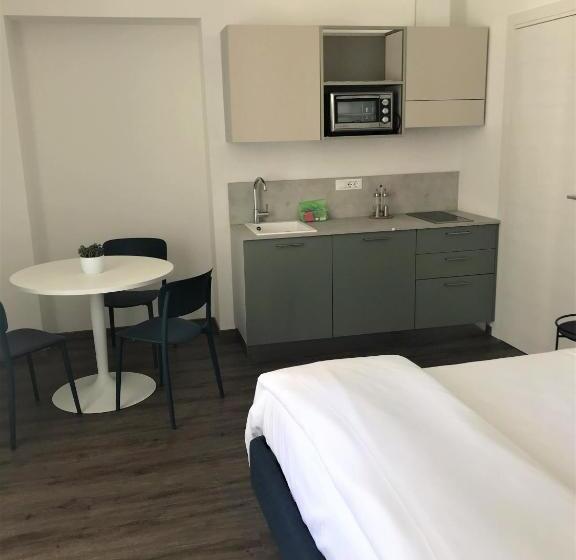 اتاق استاندارد, Residence Piazza Giotti 8