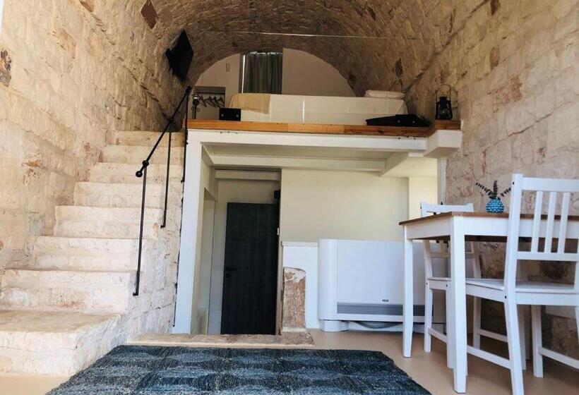 סוויטת ג'וניור דלוקס, Augusta Trulli Resort