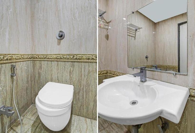 Трехместный Номер Классика, Capital O 82204 Hotel Annex