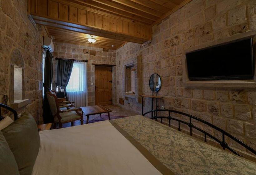 اتاق استاندارد, Cratus Stone Palace