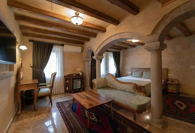 Sviitti King-vuode, Cratus Stone Palace