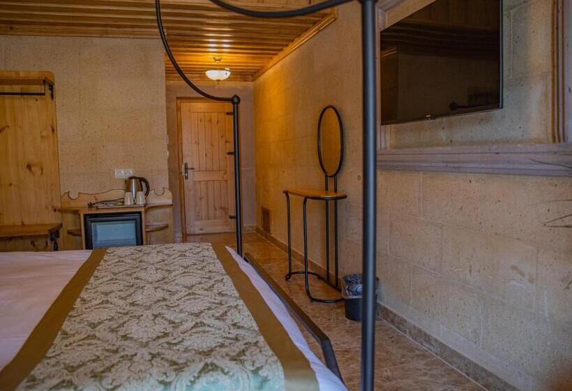 اتاق لوکس با بالکن, Cratus Stone Palace