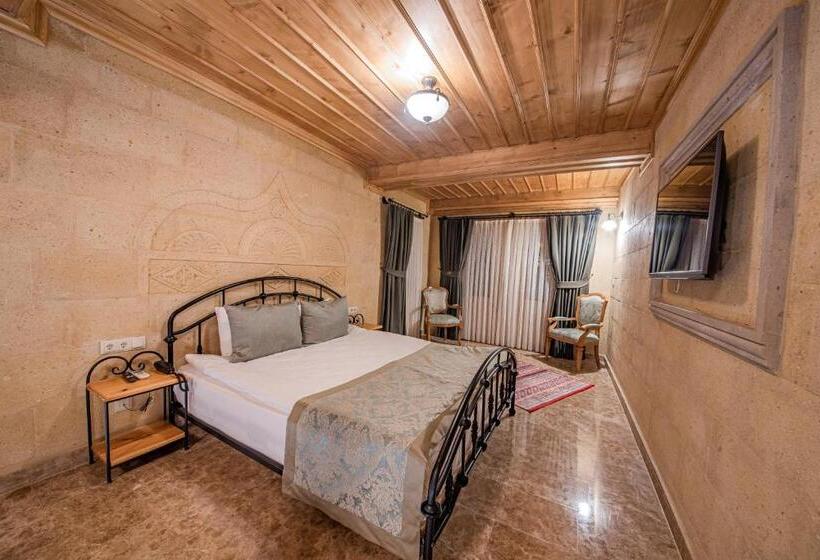 اتاق لوکس, Cratus Stone Palace