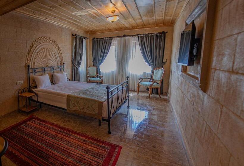 اتاق لوکس, Cratus Stone Palace