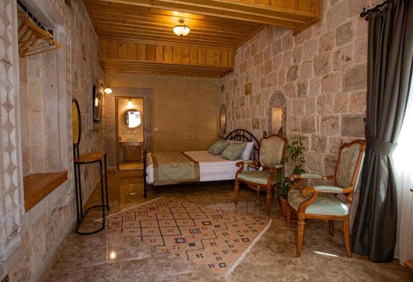 اتاق استاندارد, Cratus Stone Palace