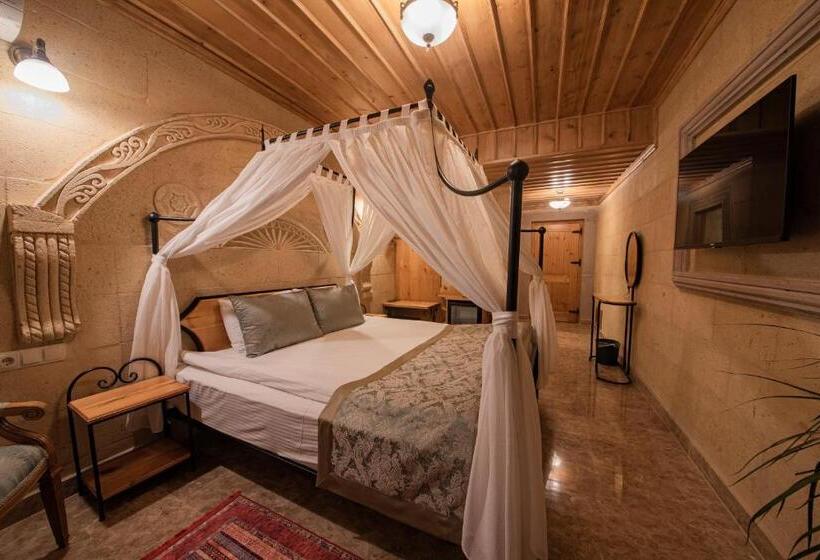 اتاق لوکس با بالکن, Cratus Stone Palace