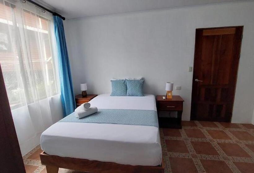 غرفة عائلية, Casa Thirema Tortuguero