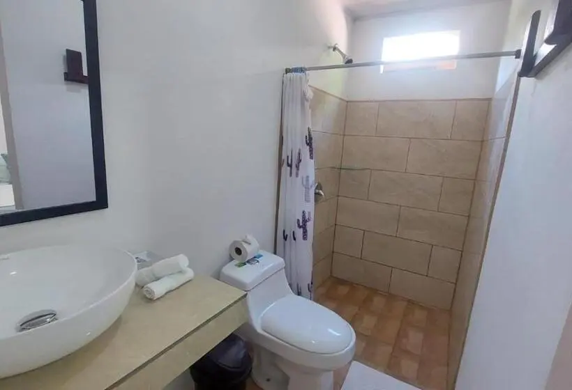 اتاق استاندارد, Hospedaje Casa Thirema Tortuguero