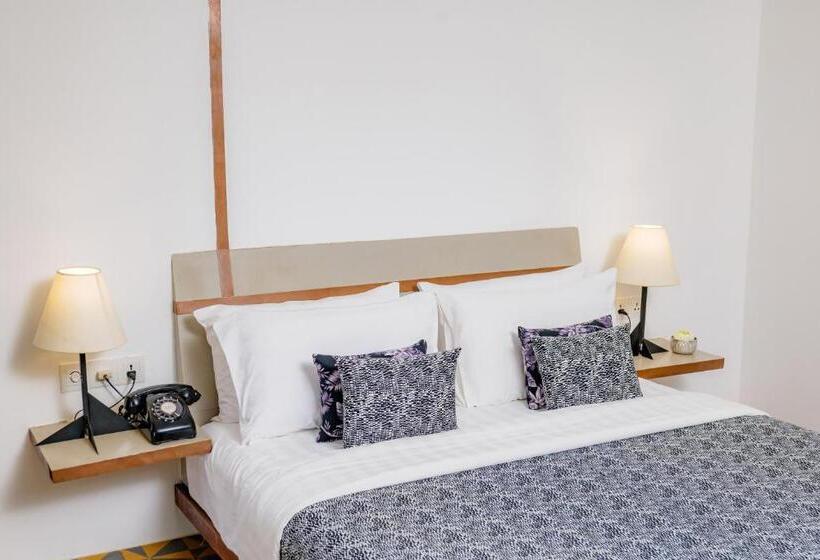 Номер Deluxe, Atelier