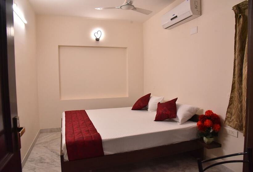 חדר משפחתי, Home Stay @ Kommiya Inn