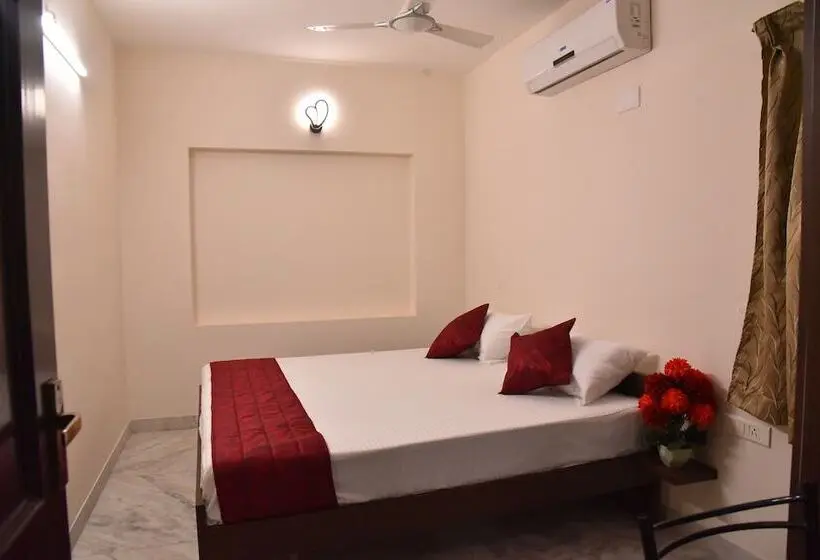 Perhehuone, Home Stay @ Kommiya Inn