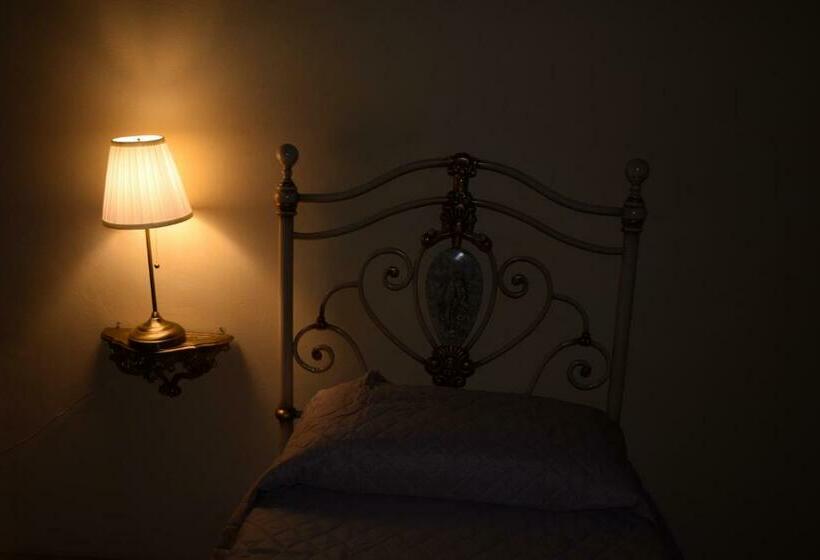 اتاق استاندارد با تراس, Arm  Gervasio La Residenza