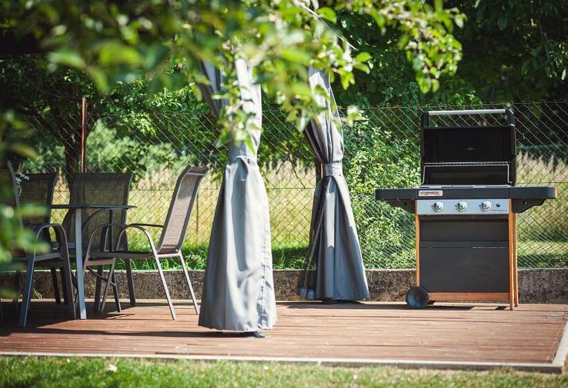 スタンダードルーム, Kozlova Vila