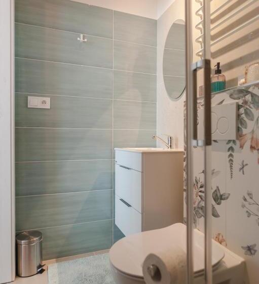 スタンダードルーム, Kozlova Vila