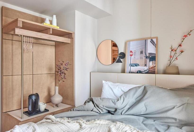 Номер Стандарт, Buckle Street Studios By Locke, Aldgate