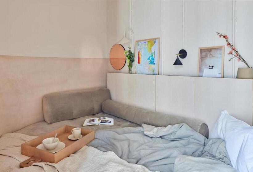 Студия Стандарт, Buckle Street Studios By Locke, Aldgate