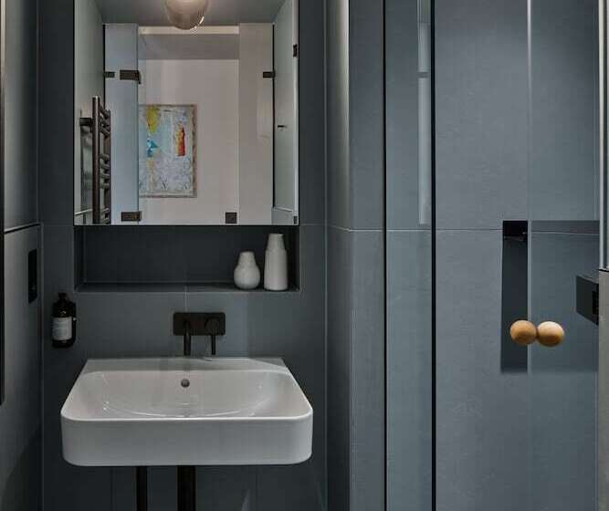 Студия Стандарт, Buckle Street Studios By Locke, Aldgate