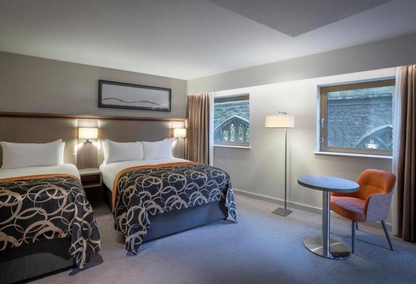 디럭스 룸, Clayton Hotel Bristol City