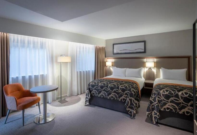 디럭스 룸, Clayton Hotel Bristol City