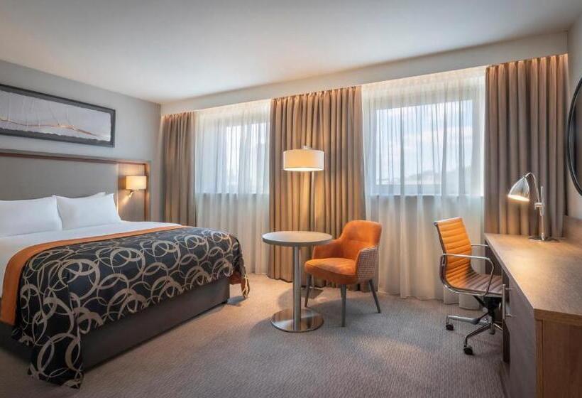 이그제큐티브 룸 킹사이즈 침대, Clayton Hotel Bristol City