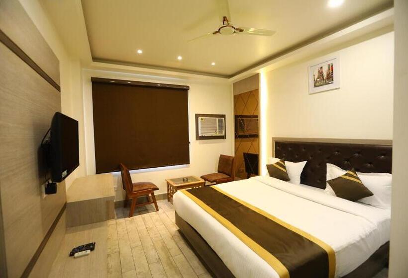 デラックスルーム, D Silverleaf