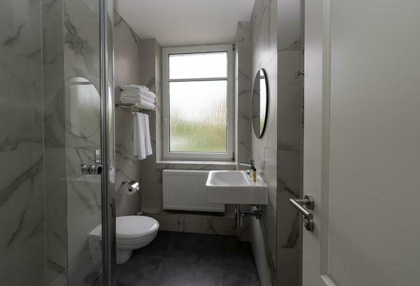 جناح ديلوكس, Emily Hotel Leipzig Neue Messe