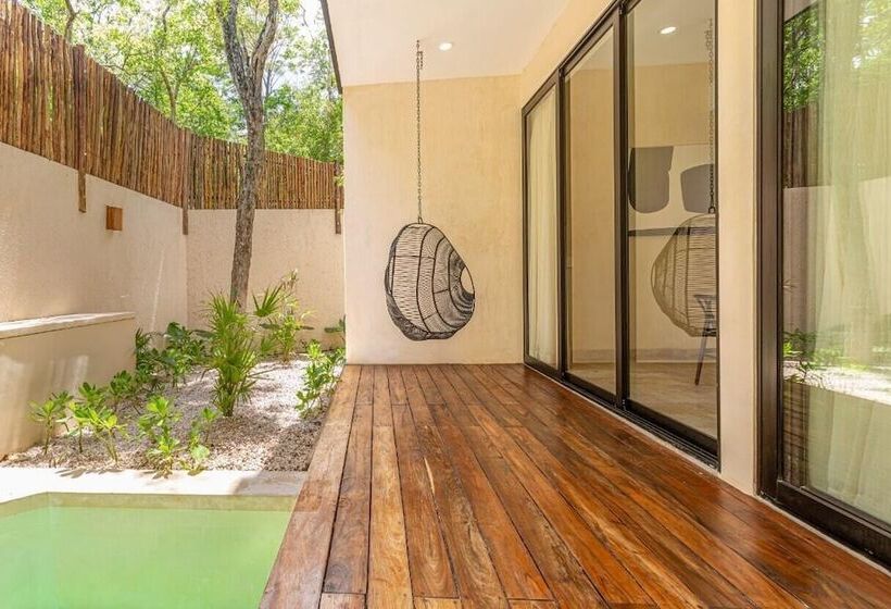 חדר דלוקס, Kuukum Tulum