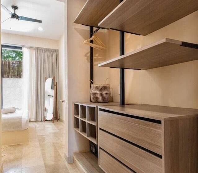 דירת חדר, Kuukum Tulum