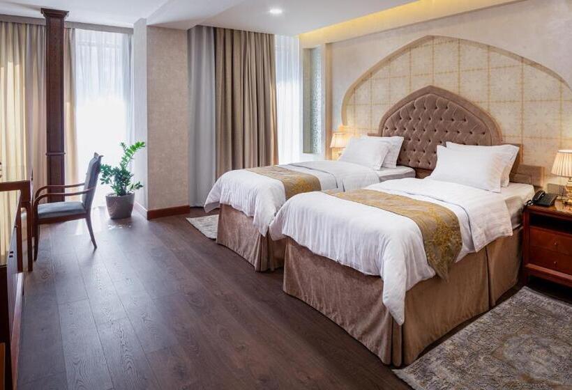 Habitació Estàndard, Manor