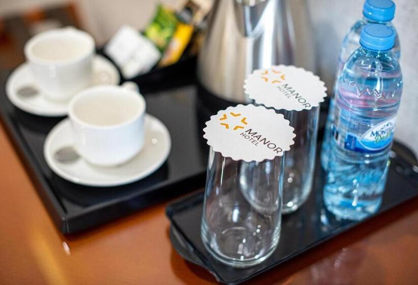 Habitació Estàndard, Manor