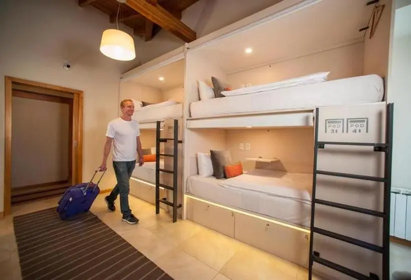 ルームシェアのワンベッド, My Pod House