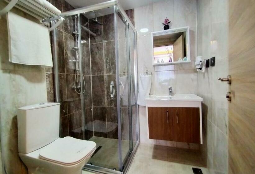 Habitació Triple Comfort, Palmiye Royale Palace