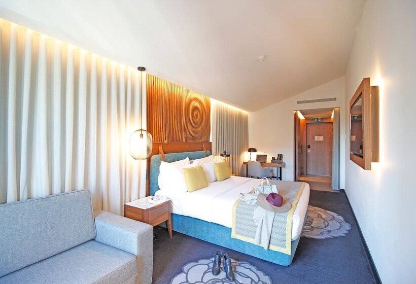 اتاق سوپریور خانوادگی, Pousada Do Porto Rua Das Flores