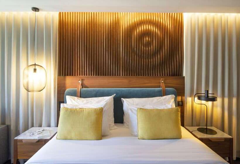 اتاق سوپریور خانوادگی, Pousada Do Porto Rua Das Flores