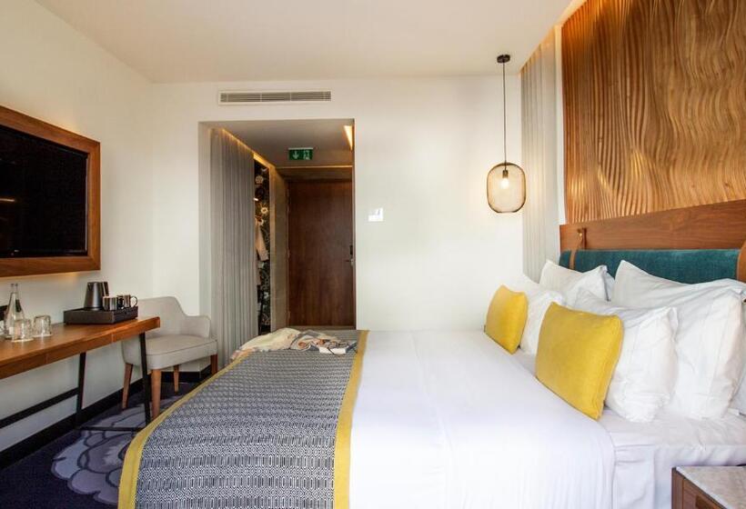 اتاق لوکس, Pousada Do Porto Rua Das Flores