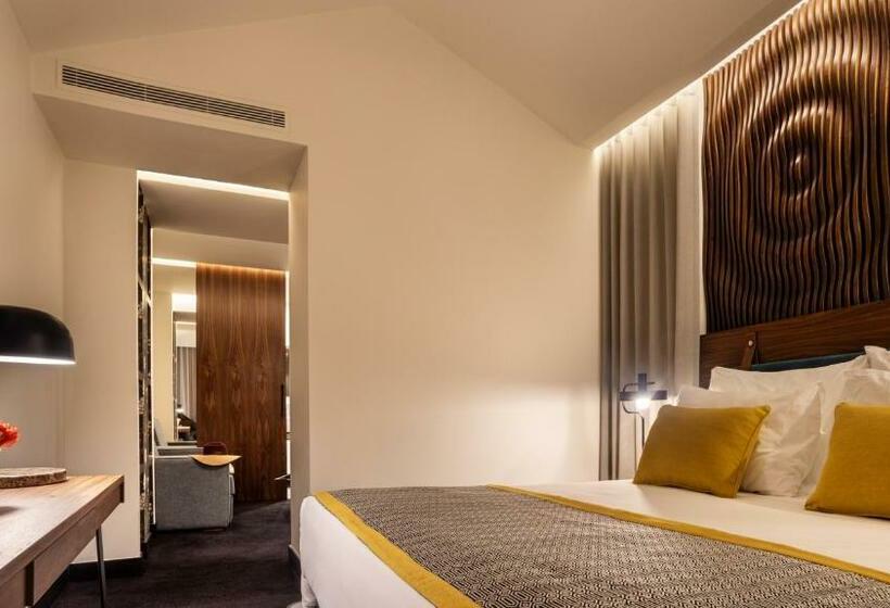 اتاق سوپریور خانوادگی, Pousada Do Porto Rua Das Flores