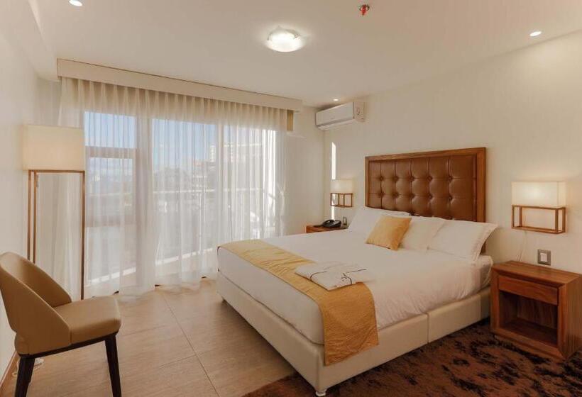 سوییت اجرایی, Vista Quince